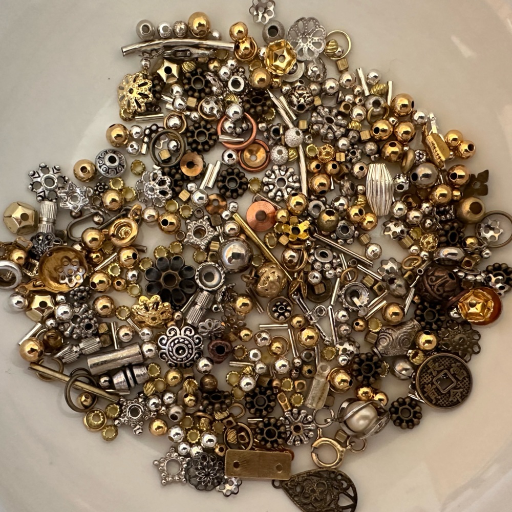 Metal Findings Lot - Picture 4 of 5